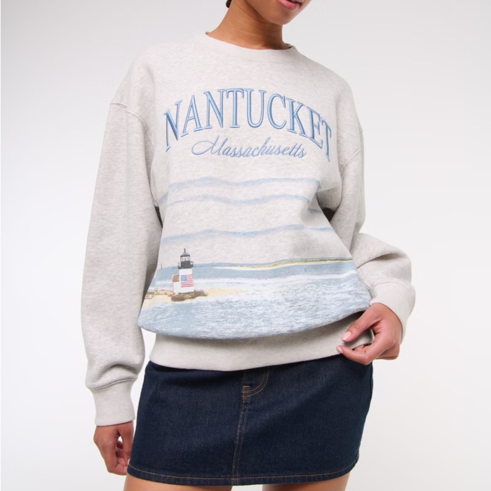 Abercrombie & Fitch Nantucket East Coast vintage Sunday crew sweatshirt